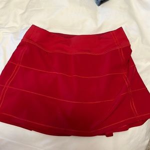 Red lululemon skirt